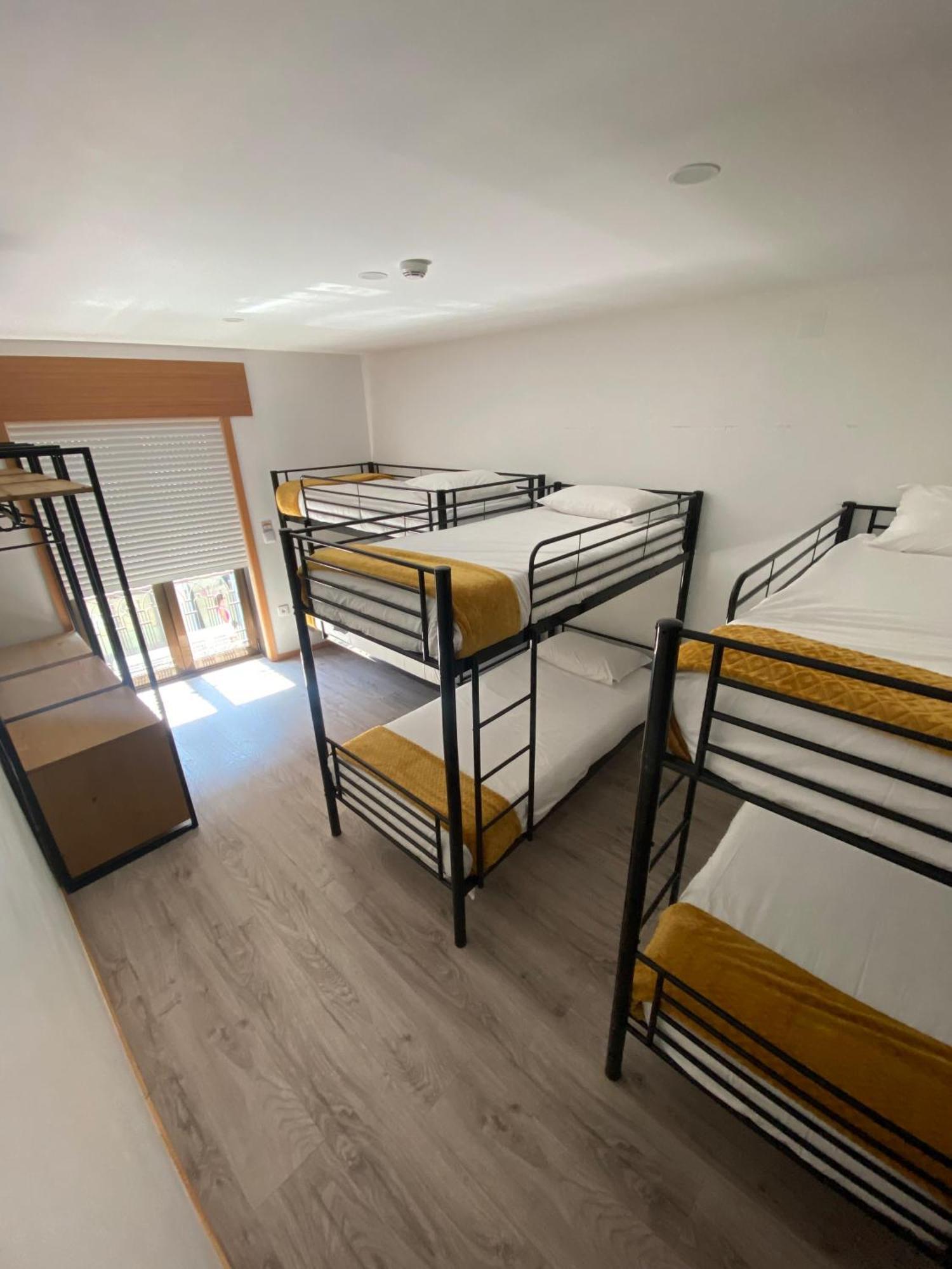 We Are Hostel 2 Повуа-ди-Варзин Экстерьер фото